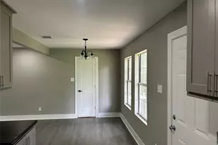 714 Morrell St, Baytown, TX 77520 - Photo 9