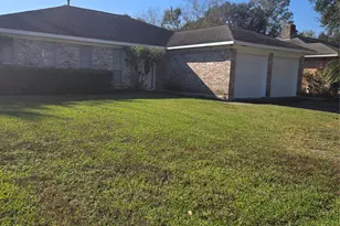 7911 Southmeadow Dr, Houston, TX 77071 - Photo 1