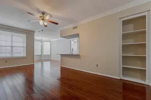 7575 Kirby Dr, Houston, TX 77030 - Photo 15