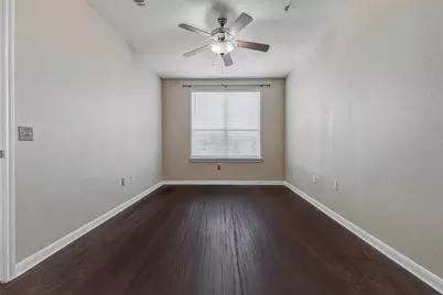 7575 Kirby Drive #1305, Houston, TX 77030 - Photo 17