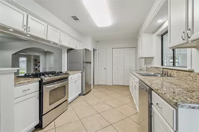 1315 Ansbury Drive, Houston, TX 77018 - Photo 9