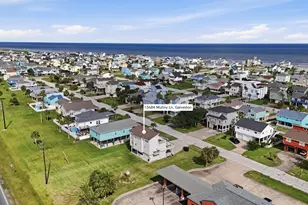13684 Mutiny Ln, Galveston, TX 77554 - Photo 43