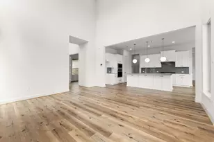 349 covey lane, Sealy, TX 77474 - Photo 9