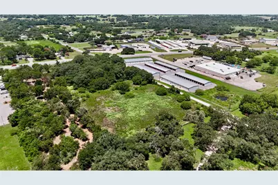 29 County Road 77B, Hallettsville, TX 77964 - Photo 7