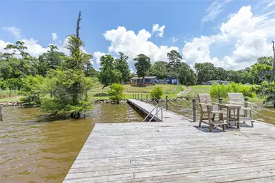 3843 Simon Road, Anahuac, TX 77514 - Photo 9