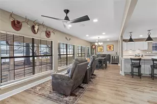 288 Clay Banks Dr, Hemphill, TX 75948 - Photo 9