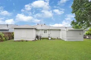 5009 Bataan Rd, Houston, TX 77033 - Photo 5