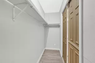 5009 Bataan Rd, Houston, TX 77033 - Photo 21