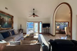 2417 Gerol Dr, Galveston, TX 77551 - Photo 9