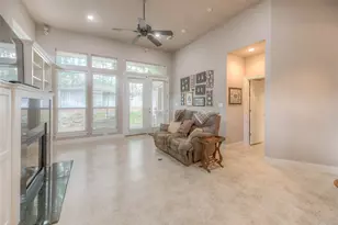 106 Sunshine Ln, Livingston, TX 77351 - Photo 7