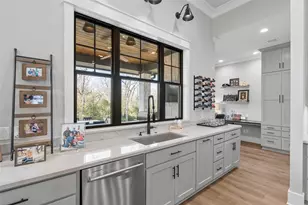 3223 Pinyon Creek Dr, Bryan, TX 77807 - Photo 25