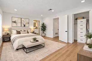 8726 Wilcrest Dr, Houston, TX 77099 - Photo 9