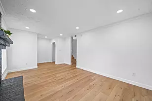 8726 Wilcrest Dr, Houston, TX 77099 - Photo 5