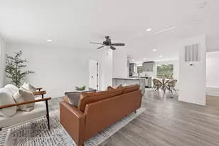 15236 Heavenly Acres Dr, Willis, TX 77318 - Photo 13