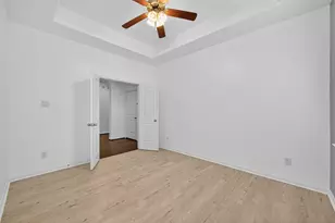 83 West Wading Pond Circle, The Woodlands, TX 77375 - Photo 11
