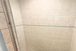 7602 Wilmerdean St, Houston, TX 77061 - Photo 7