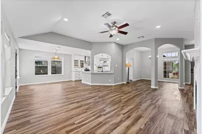 13438 Yaupon Holly Lane, Houston, TX 77044 - Photo 9
