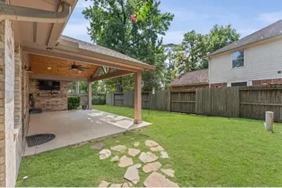 13438 Yaupon Holly Lane, Houston, TX 77044 - Photo 19