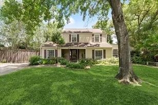 408 W 33rd St, Houston, TX 77018 - Photo 3