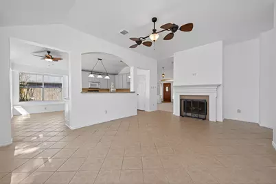 15619 Winding Valley Drive, Houston, TX 77095 - Photo 5