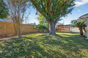 15619 Winding Valley Dr, Houston, TX 77095 - Photo 23