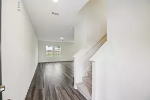 7911 Cassie Pne Dr, Houston, TX 77016 - Photo 7