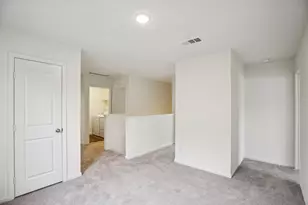 7911 Cassie Pne Dr, Houston, TX 77016 - Photo 11