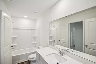 7911 Cassie Pne Dr, Houston, TX 77016 - Photo 9
