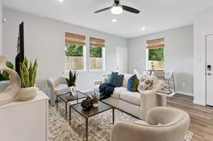 5908 Manning Oaks St, Houston, TX 77091 - Photo 9