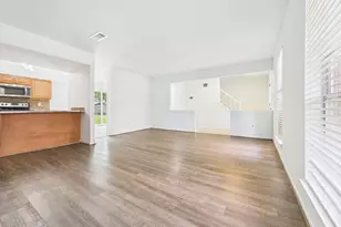 2103 Mustang Springs Dr, Missouri City, TX 77459 - Photo 7