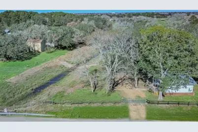 690 County Road 219, Angleton, TX 77515 - Photo 13
