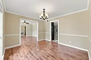 7823 Twin Hills Dr, Houston, TX 77071 - Photo 11