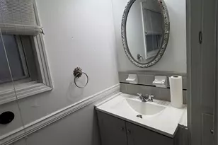 8602 Glenlea St, Houston, TX 77061 - Photo 7