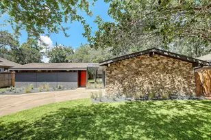 12914 Hansel Ln, Houston, TX 77024 - Photo 9