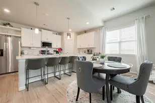 1115 Cloverdale Dr, Rosharon, TX 77583 - Photo 13