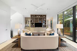 2114 Potomac Dr, Houston, TX 77057 - Photo 21