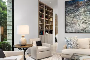 2114 Potomac Dr, Houston, TX 77057 - Photo 11