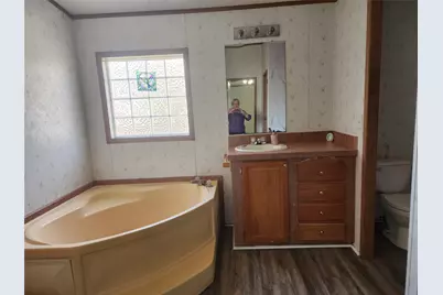 19168 County Road 669E, Alvin, TX 77511 - Photo 11