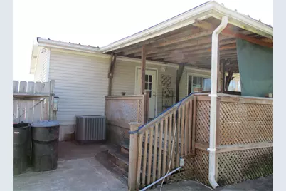 19168 County Road 669E, Alvin, TX 77511 - Photo 17