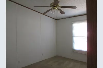 19168 County Road 669E, Alvin, TX 77511 - Photo 11