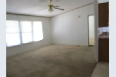 19168 County Road 669E, Alvin, TX 77511 - Photo 9