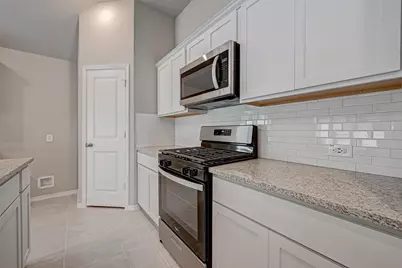 32013 Towering Birch Trail, Conroe, TX 77385 - Photo 11