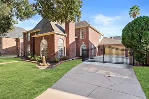 3303 Amber Forest Dr, Houston, TX 77068 - Photo 3