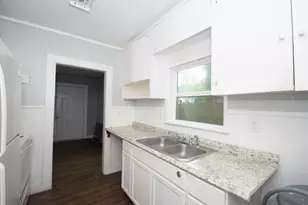 713 W Willis St, Alvin, TX 77511 - Photo 23