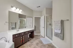 2502 Wynden Meadow Ln, Conroe, TX 77304 - Photo 23