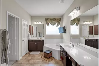 2502 Wynden Meadow Lane, Conroe, TX 77304 - Photo 23