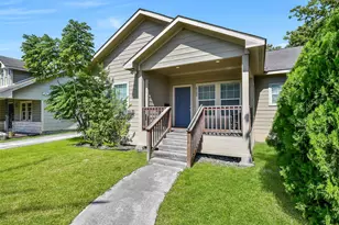 4733 Clay St, Houston, TX 77023 - Photo 3