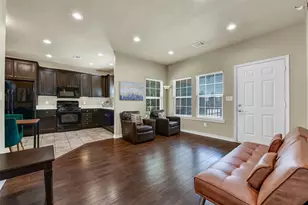 4733 Clay St, Houston, TX 77023 - Photo 7