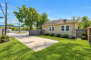 4733 Clay St, Houston, TX 77023 - Photo 29