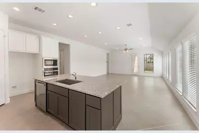 26545 Pioneer Pointe Court, Montgomery, TX 77316 - Photo 23
